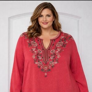 WOMAN’S Embroidered Blouse Woman Within Coral V-Neck 3/4 Sleeve Size 18 20 NEW